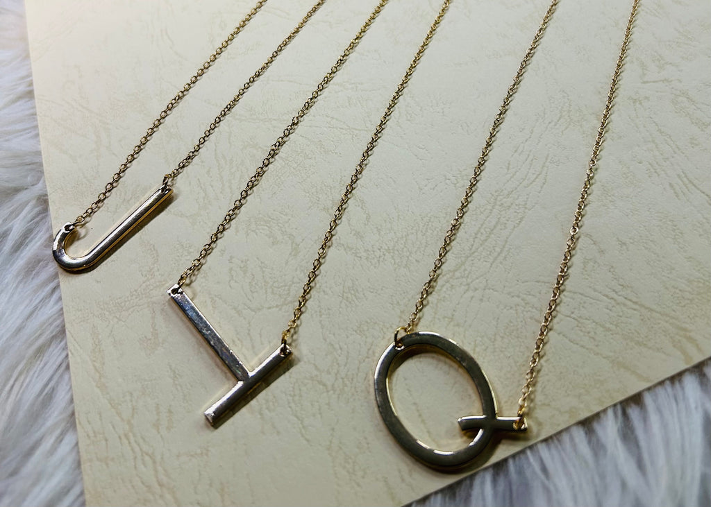 Gold Necklace With Initial Letter Pendant
