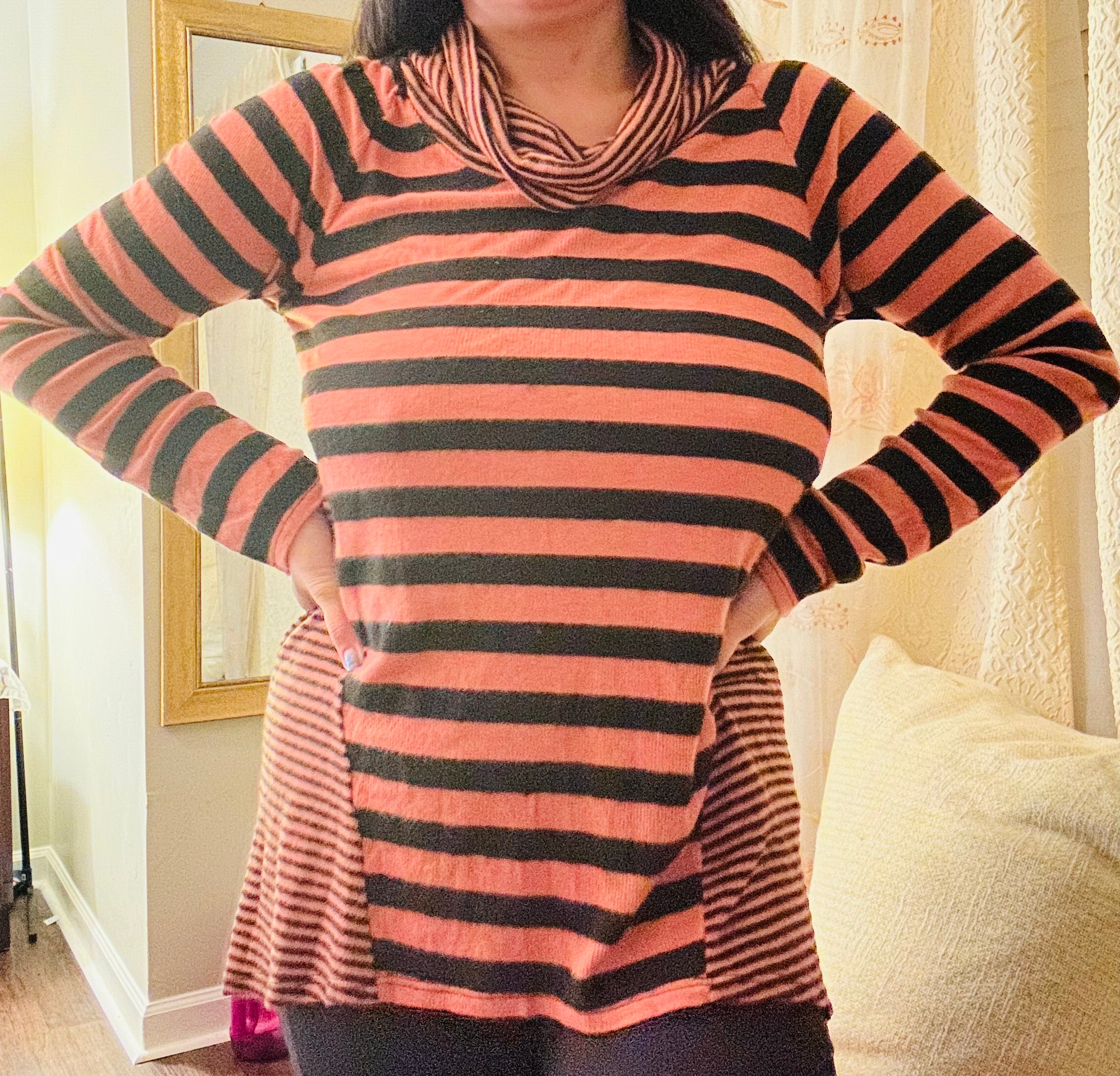 Long Sleeve With Loose Turtleneck - Orange With Black Stripe
